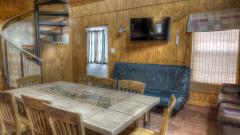 cabin_010_9175
